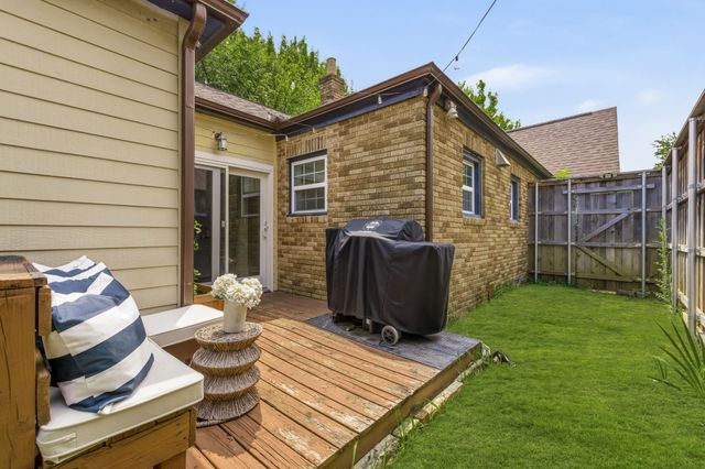 5451 Merrimac Avenue, Dallas, TX 75206