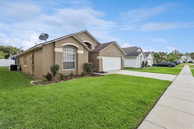 7903 GOLDEN POND CIRCLE, Kissimmee, FL 34747