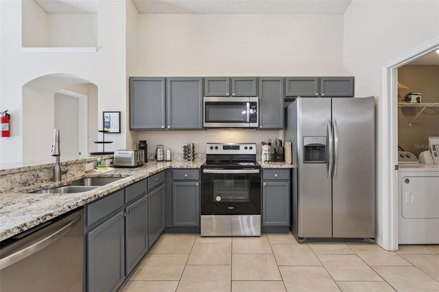 7903 GOLDEN POND CIRCLE, Kissimmee, FL 34747