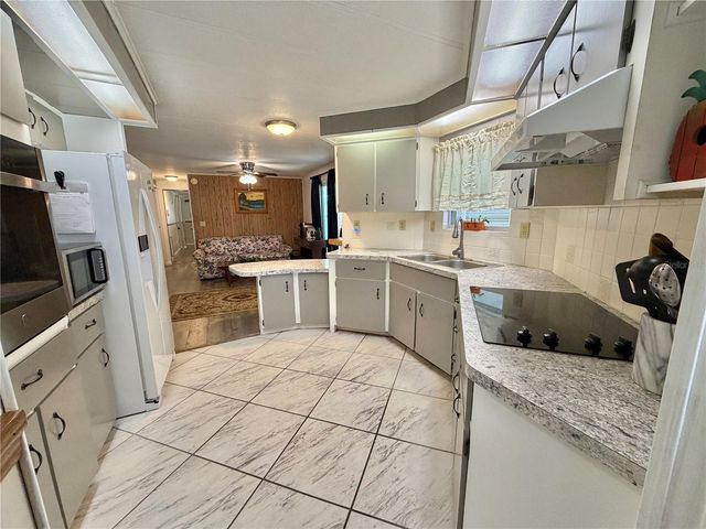 188 HIBISCUS WAY, Leesburg, FL 34748