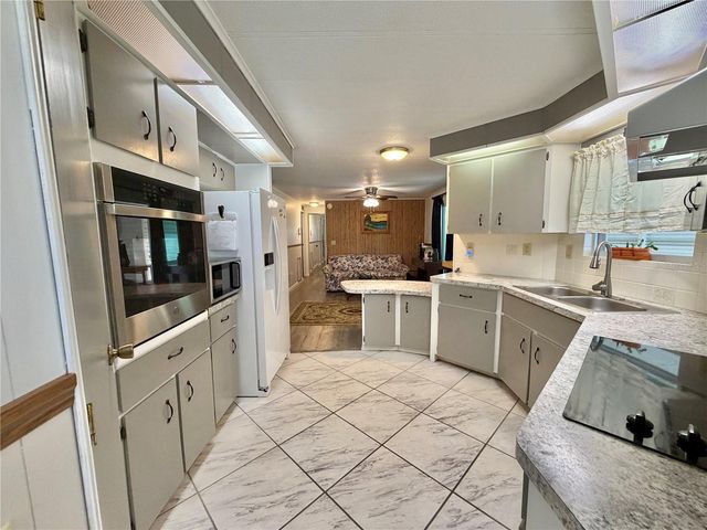 188 HIBISCUS WAY, Leesburg, FL 34748