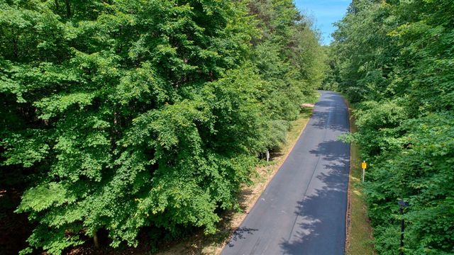 7003 Sanctuary Drive, Jackson, MI 49201