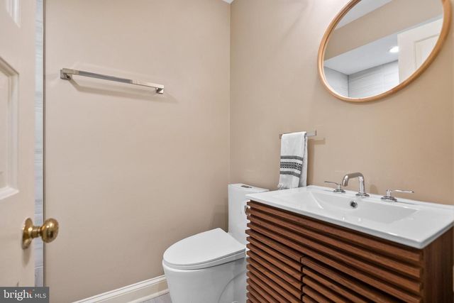 1914 35TH ST NW, Washington, DC 20007