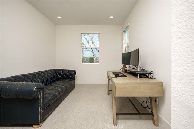 2100 Cresta, Newport Beach, CA 92660