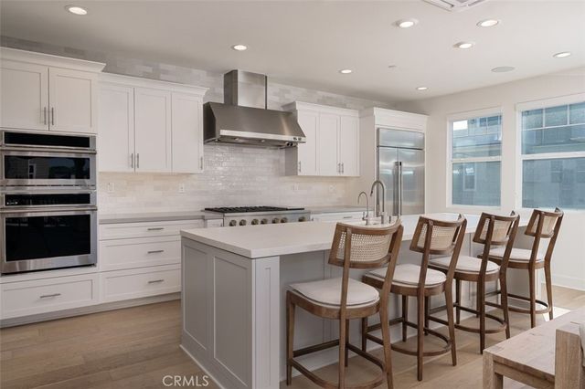 2100 Cresta, Newport Beach, CA 92660