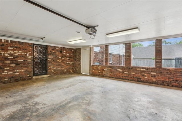 6416 OLD ORCHARD CV, Memphis, TN 38119