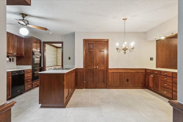 6416 OLD ORCHARD CV, Memphis, TN 38119