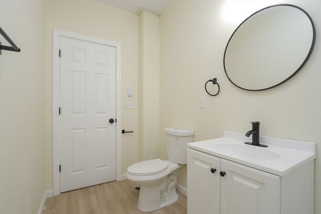 109-111 Brown Ave, Holyoke, MA 01040