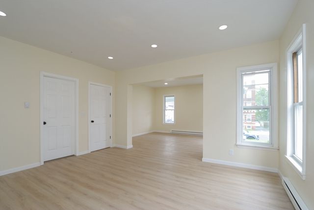 109-111 Brown Ave, Holyoke, MA 01040