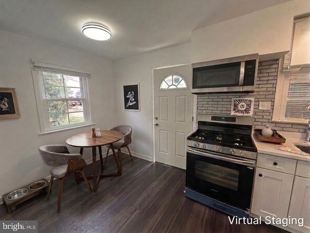 8305 RODNEY ST, Philadelphia, PA 19150