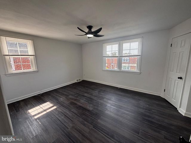 8305 RODNEY ST, Philadelphia, PA 19150