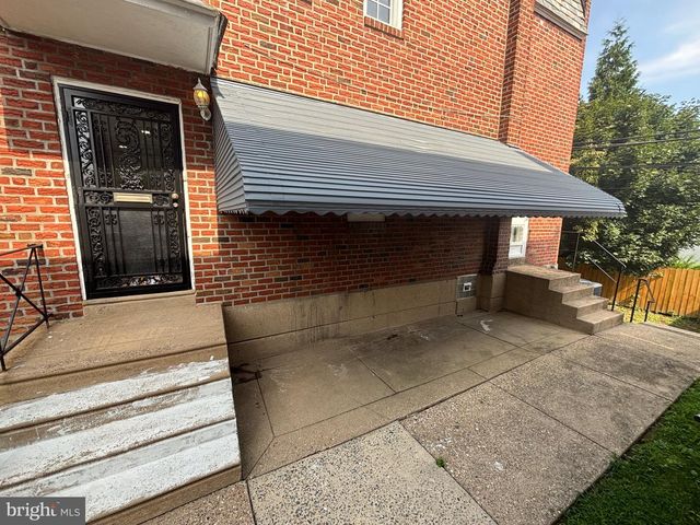 8305 RODNEY ST, Philadelphia, PA 19150