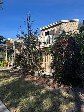 7157 Sportsmans Dr, North Lauderdale, FL 33068