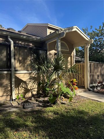 7157 Sportsmans Dr, North Lauderdale, FL 33068