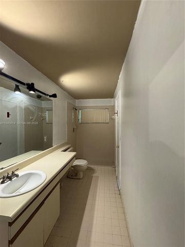 7157 Sportsmans Dr, North Lauderdale, FL 33068