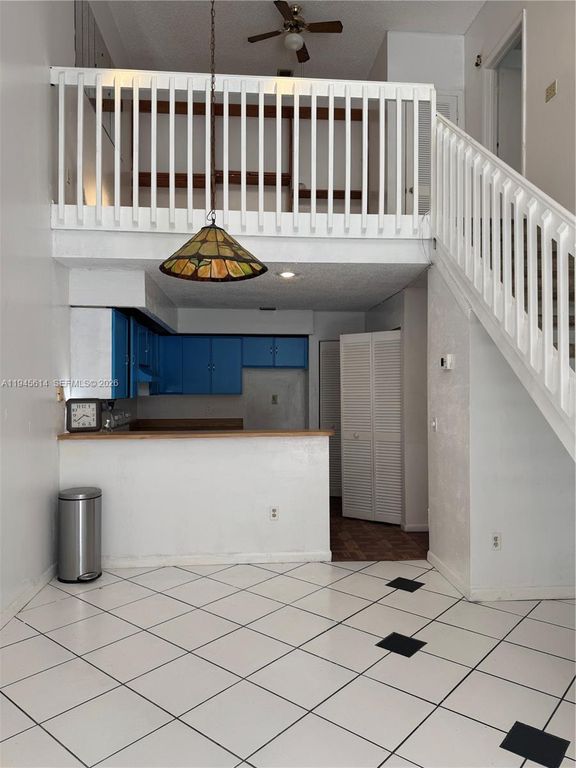 7157 Sportsmans Dr, North Lauderdale, FL 33068