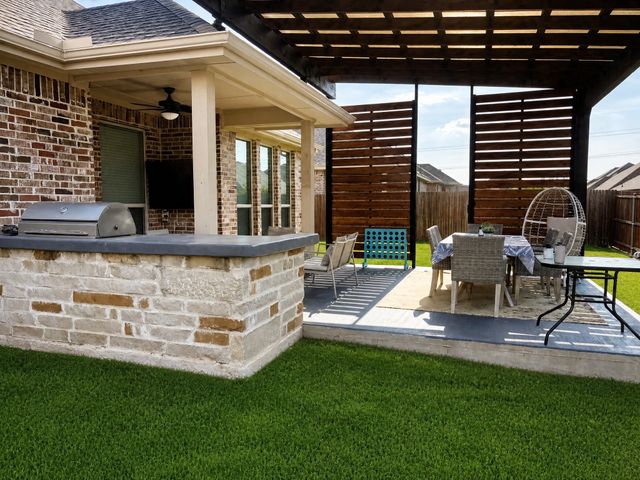 3712 Rolling Meadows Drive, Grand Prairie, TX 76065