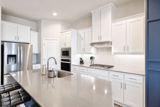 3712 Rolling Meadows Drive, Grand Prairie, TX 76065