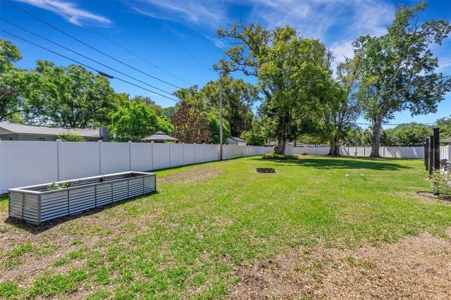 1112 NEWPORT AVENUE, Lakeland, FL 33801