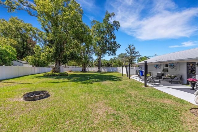 1112 NEWPORT AVENUE, Lakeland, FL 33801