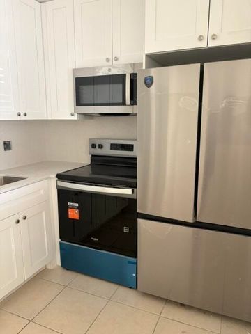 230 Fanshaw F F-230, Boca Raton, FL 33434