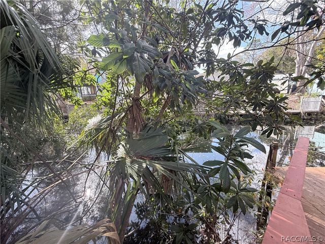 14 Canterbury Road, Inglis, FL 34449