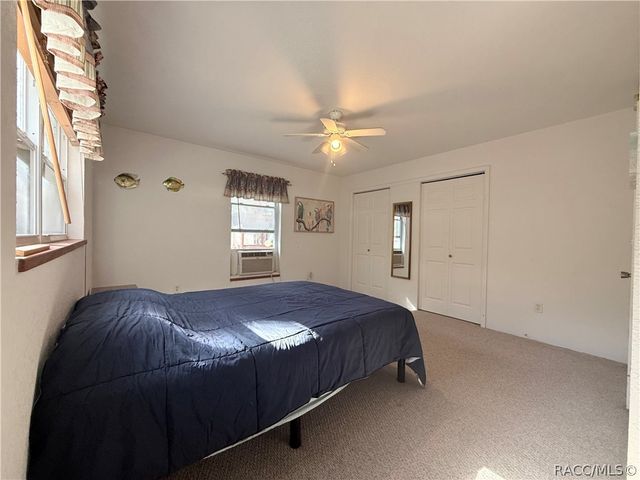 14 Canterbury Road, Inglis, FL 34449