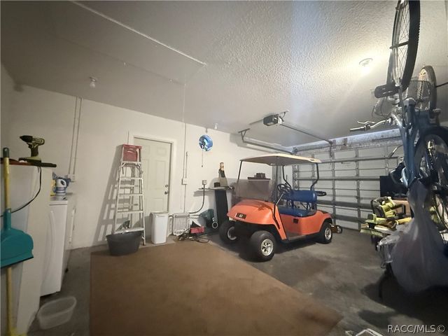 14 Canterbury Road, Inglis, FL 34449