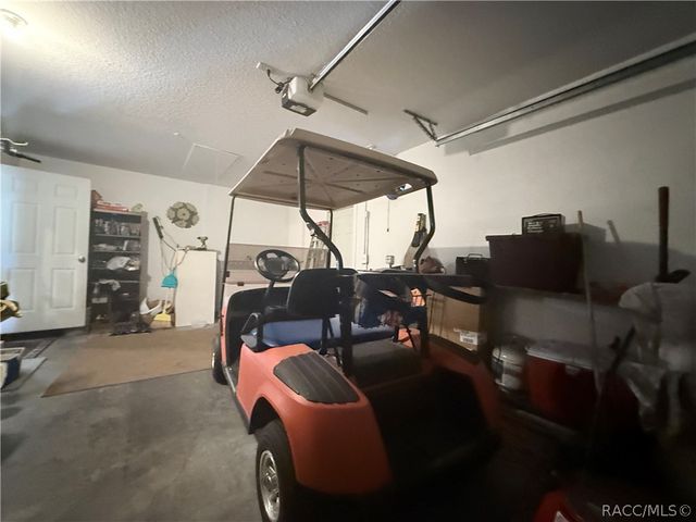 14 Canterbury Road, Inglis, FL 34449