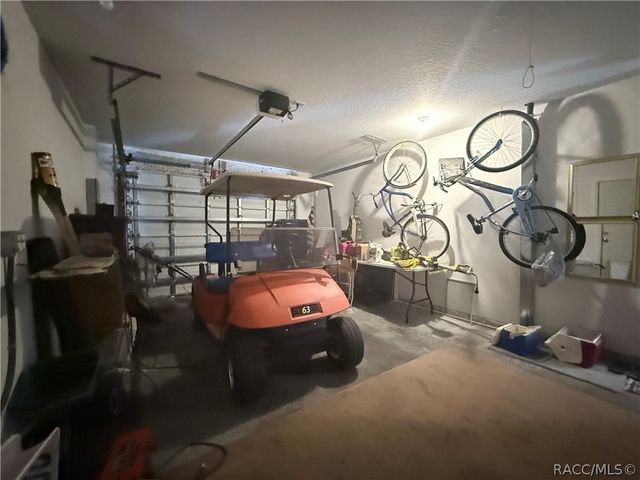 14 Canterbury Road, Inglis, FL 34449