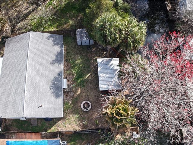 14 Canterbury Road, Inglis, FL 34449