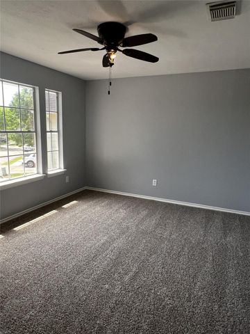 3608 Lochmoor Lane, Pearland, TX 77581