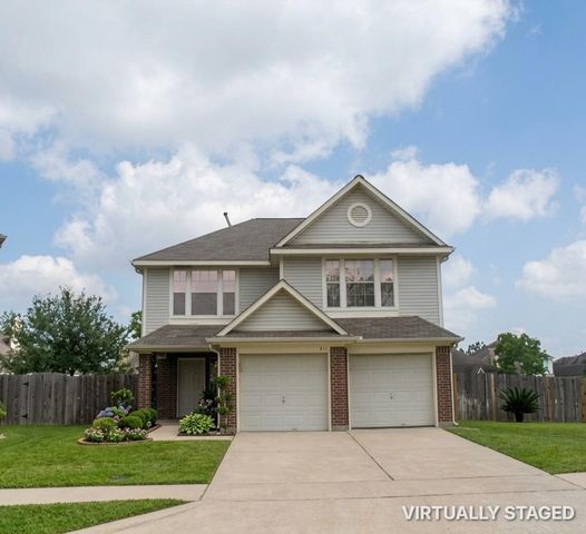 3608 Lochmoor Lane, Pearland, TX 77581