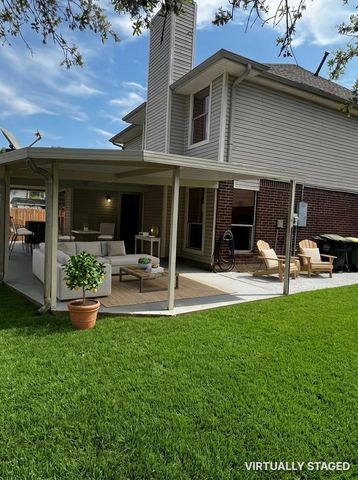 3608 Lochmoor Lane, Pearland, TX 77581