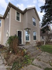439 E McKibben Street, Lima, OH 45801