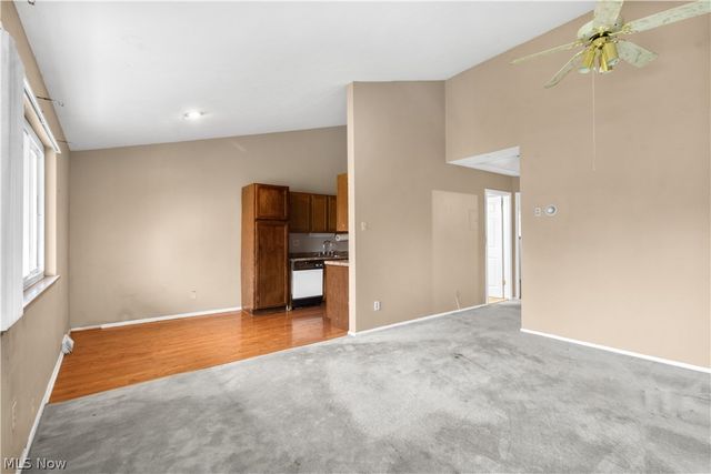 21884 River Oaks Drive, Rocky River, OH 44116