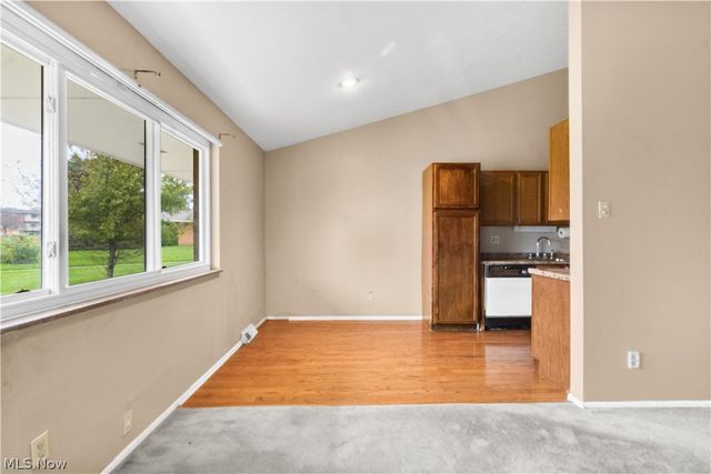 21884 River Oaks Drive, Rocky River, OH 44116