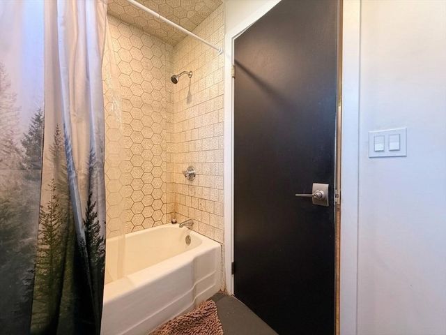 289 Walnut Stoughton 1, Stoughton, MA 02072