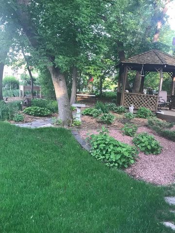 17379 Hayes Avenue, Lakeville, MN 55044