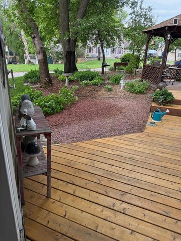 17379 Hayes Avenue, Lakeville, MN 55044