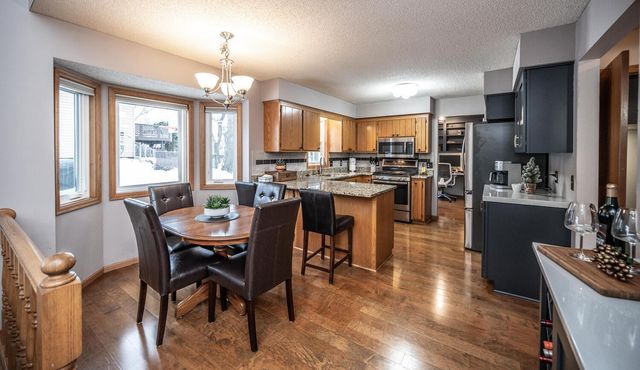 17379 Hayes Avenue, Lakeville, MN 55044