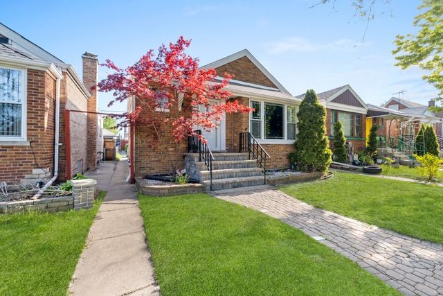 3737 W 70th Street, Chicago, IL 60629