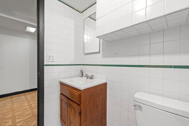 3737 W 70th Street, Chicago, IL 60629