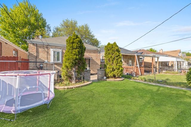 3737 W 70th Street, Chicago, IL 60629