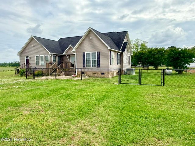2081 Sweet Home Road, Williamston, NC 27892