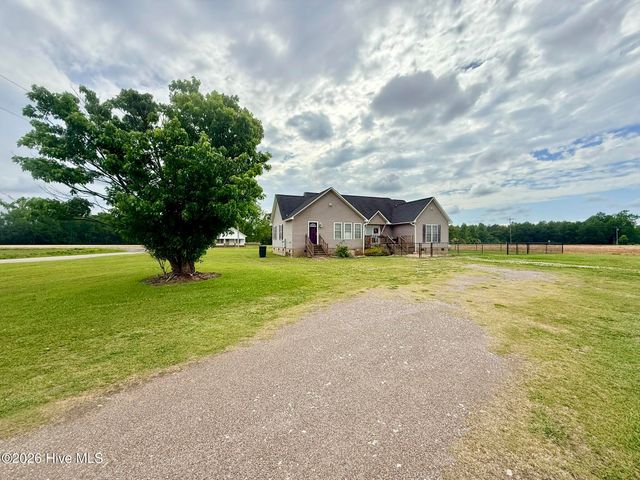 2081 Sweet Home Road, Williamston, NC 27892