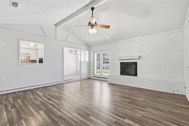 125 N Jessup Street, Alvarado, TX 76009