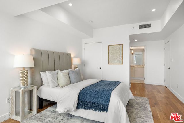 13600 Marina Pointe Drive 1507, Marina Del Rey, CA 90292