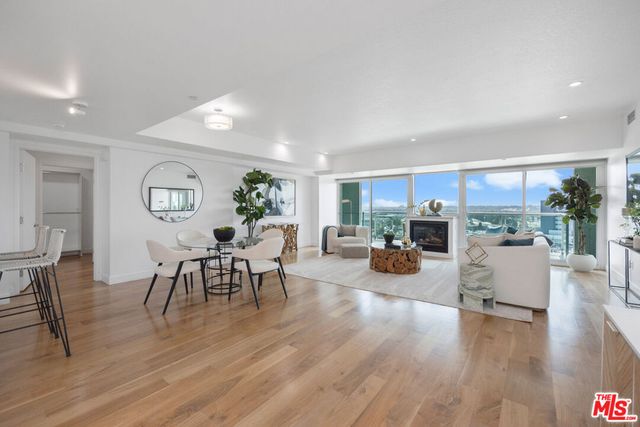 13600 Marina Pointe Drive 1507, Marina Del Rey, CA 90292