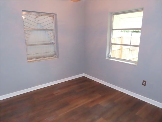 495 Easy Street, Sebastian, FL 32958